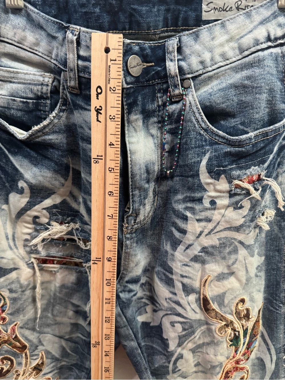 SmokeRise Men’s Distressed Tapestry Jeans BlueToast Embroidered Graphic W30 NWOT - Picture 9 of 13